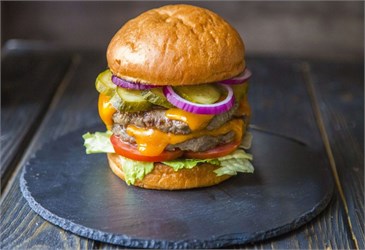 {{photo.Alt || photo.Description || 'Большой ПАПа'}}